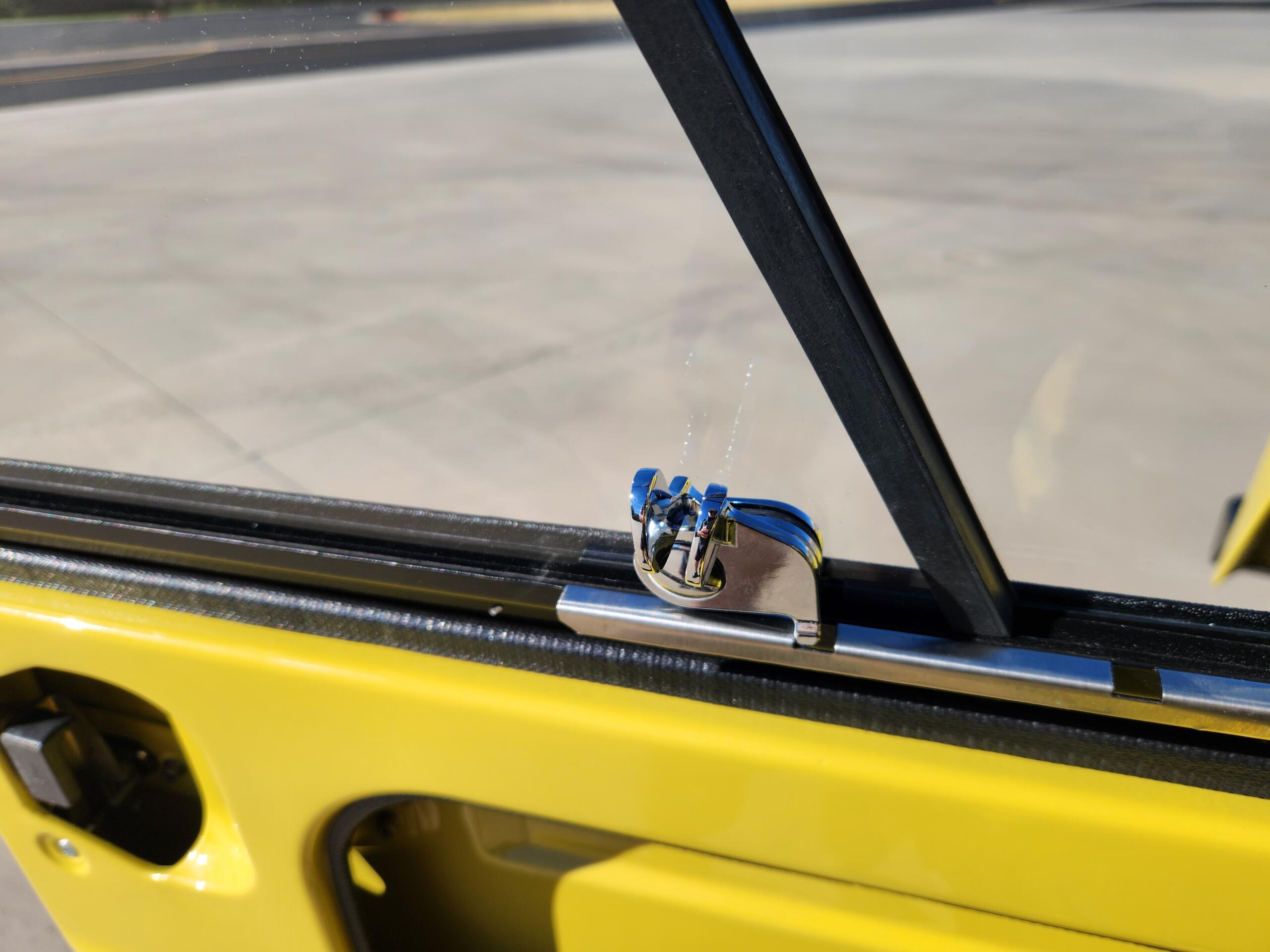 VW Thing Glass Side Curtain Locked.