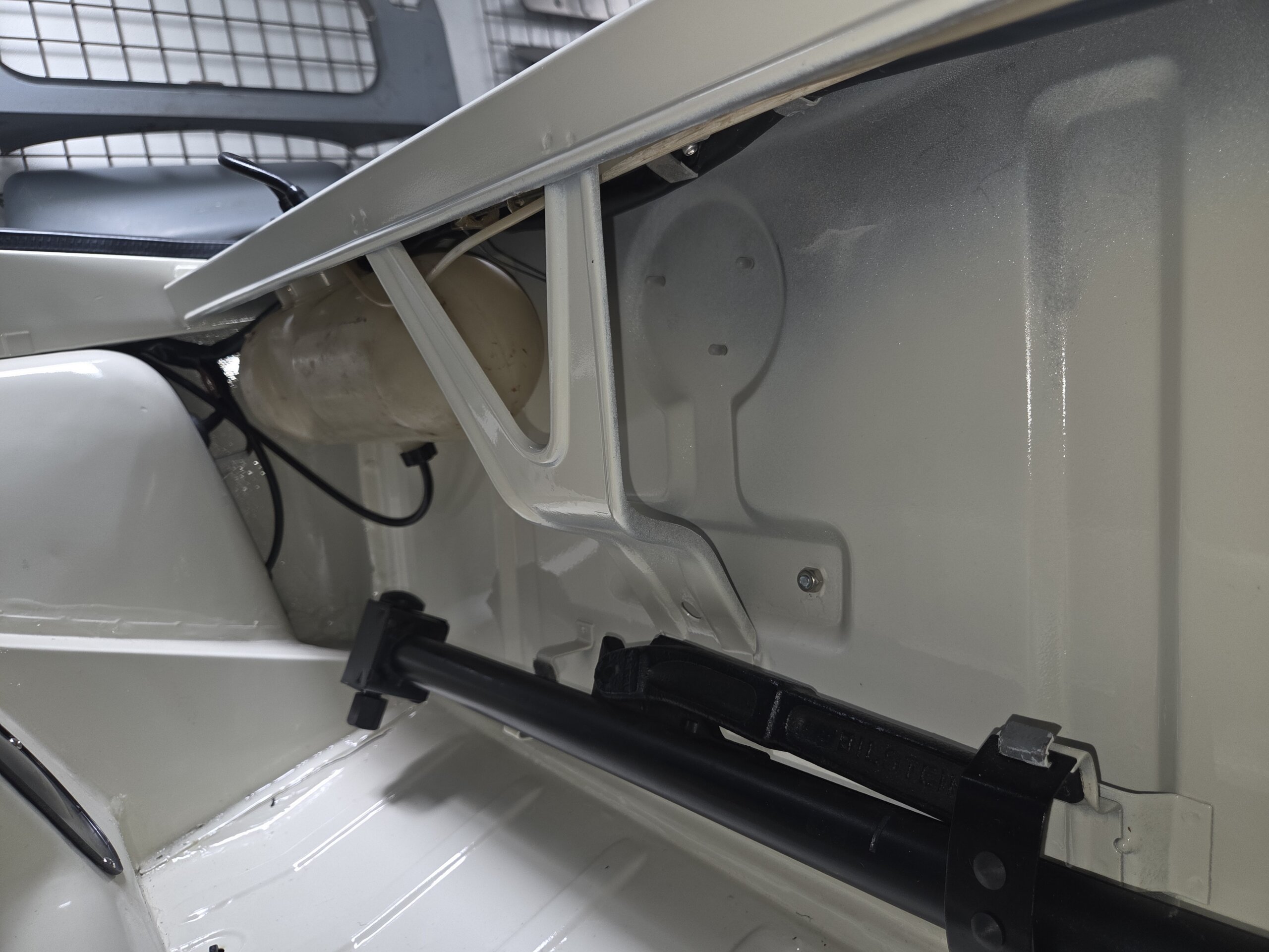 Front Apron with Upper Latch Panel – Complete Front Apron with Upper Latch Panel - Complete - Image 27