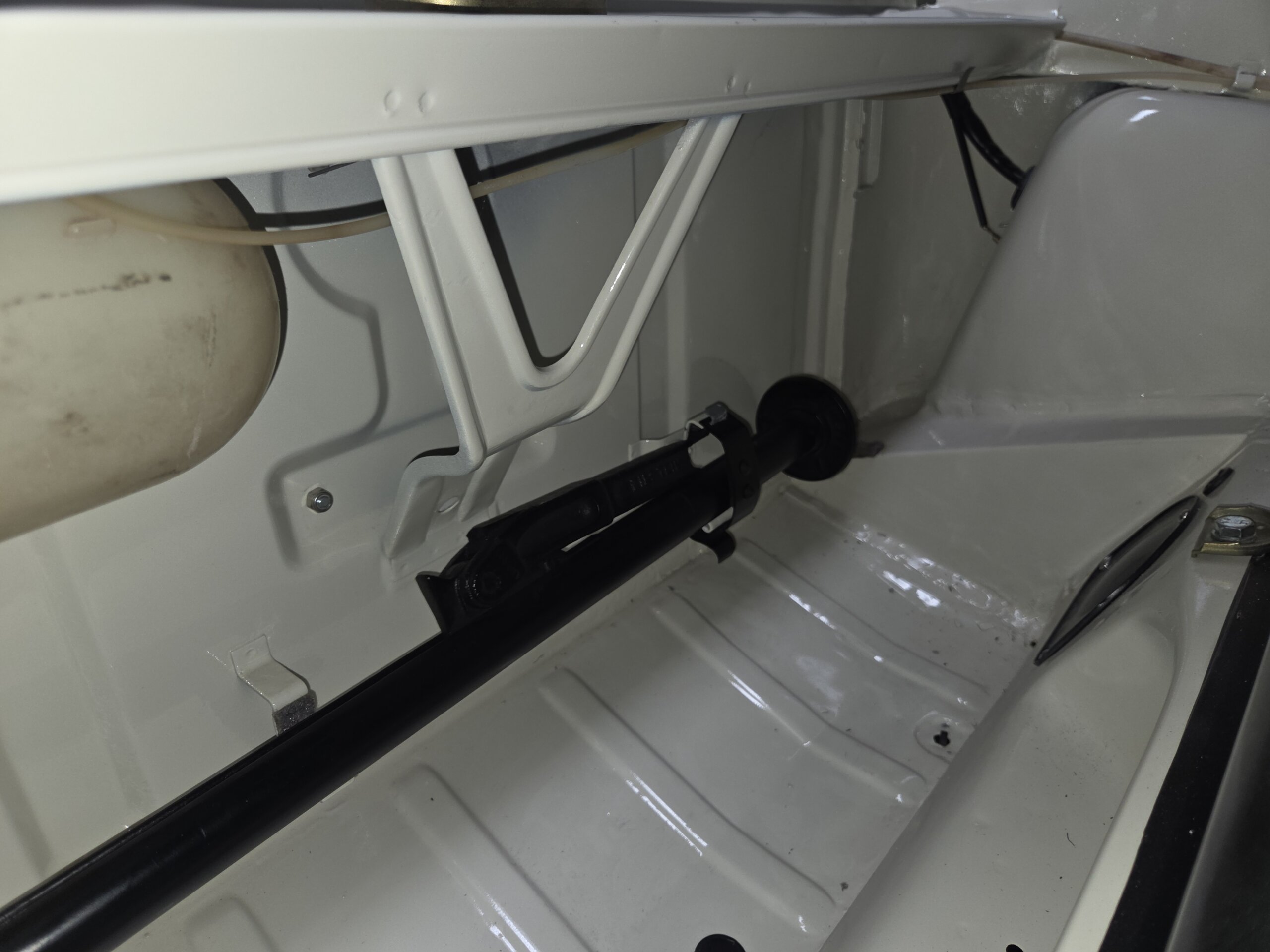 Front Apron with Upper Latch Panel – Complete Front Apron with Upper Latch Panel - Complete - Image 29